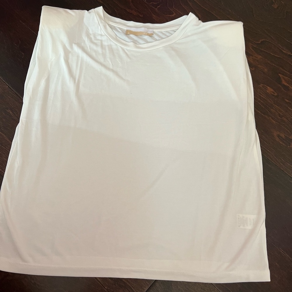 Tank top - Picture 2 of 5